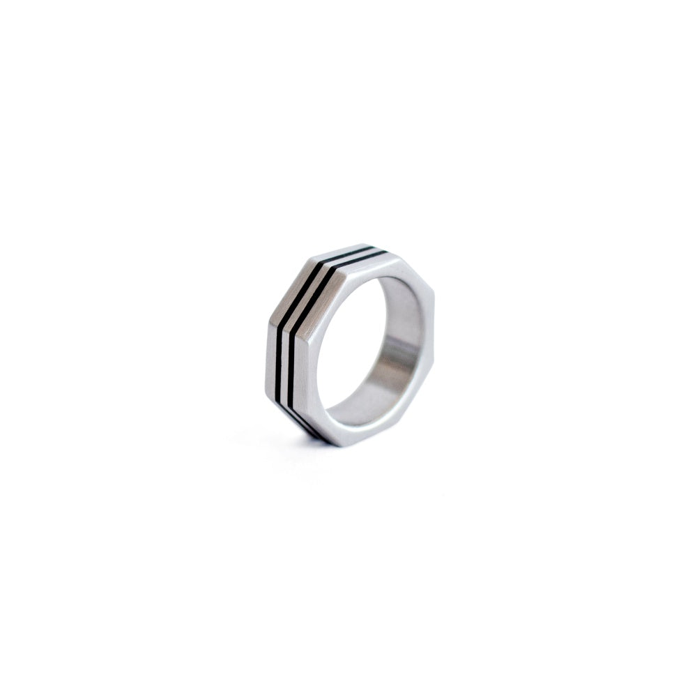 Two Line Engrave Octagon Ring