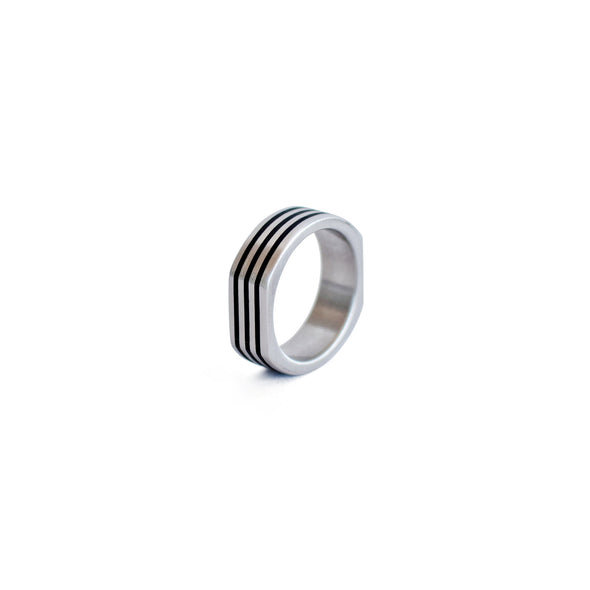 Three Line Engrave Versatile Ring